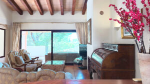 Spacious living room with fireplace in luxury apartment Santa Ponsa Mallorca