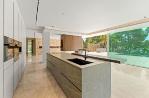 Premium modern new-build villa 2025 in Santa Ponsa with open-plan living and designer kitchen.