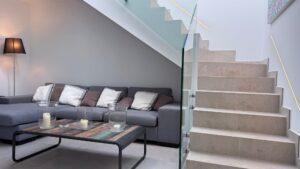 Elegant penthouse with spacious terraces in Santa Ponsa, perfectly located near the coast, golf courses and Port Adriano marina