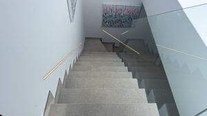 Elegant penthouse with spacious terraces in Santa Ponsa, perfectly located near the coast, golf courses and Port Adriano marina