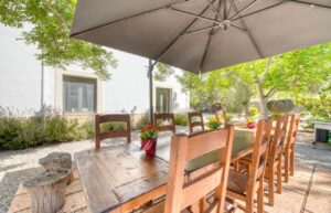 Villa in Esporles plot 8000m2 house 350m2