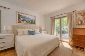 Villa in Esporles plot 8000m2 house 350m2